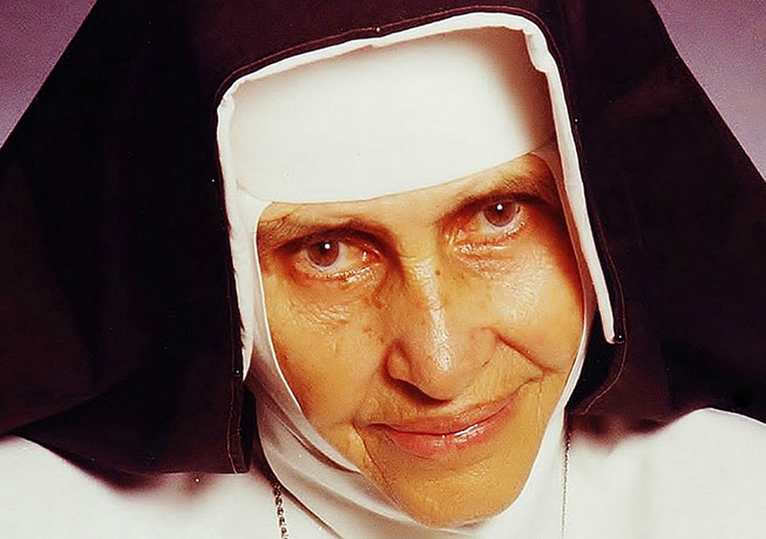 15 mil baianos vão a Roma dia 13 próximo, assistir a canonização de Irmã Dulce.Ver mais...
