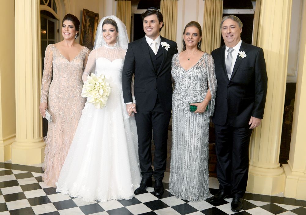 Eduardo Schnitman e Natália Marchesini se casaram durante uma linda cerimônia no Cerimonial Solar Cunha Guedes
